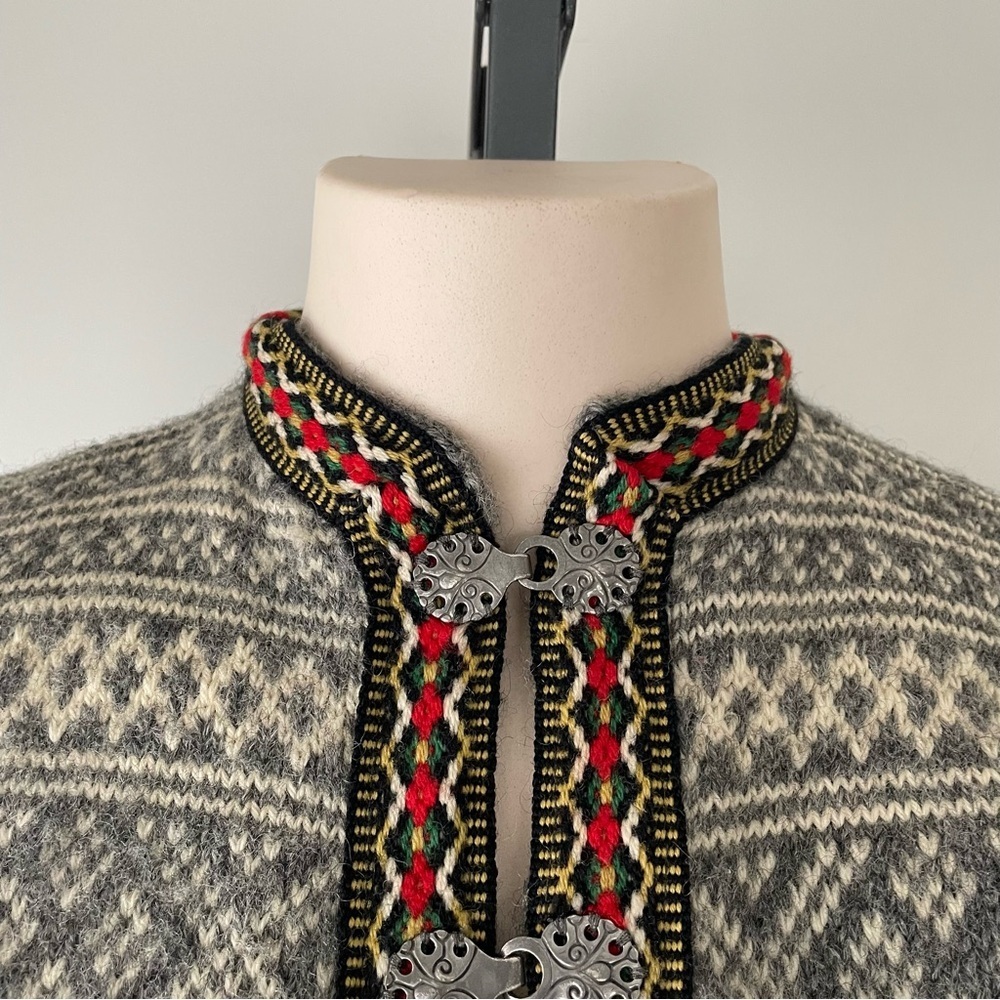 Vintage Norwegian Setesdal 100% Wool Knit Cardigan Sweater Norway Fair Isle - Picture 3 of 6